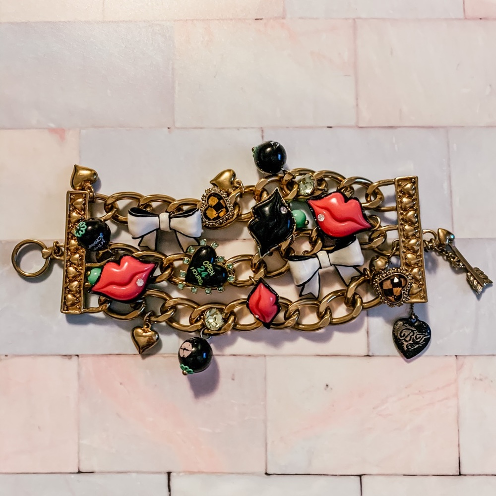 Betsey Johnson Toggle Charm Bracelet
